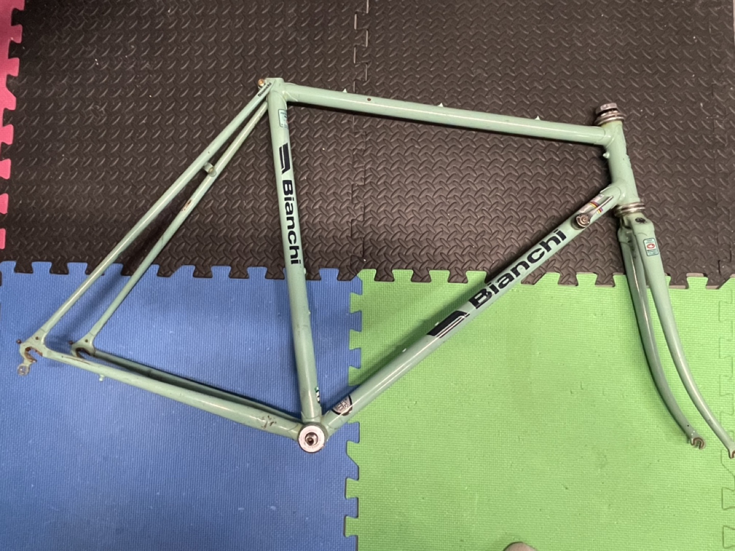 Vintage Bianchi Road Bike Frame - photo 2