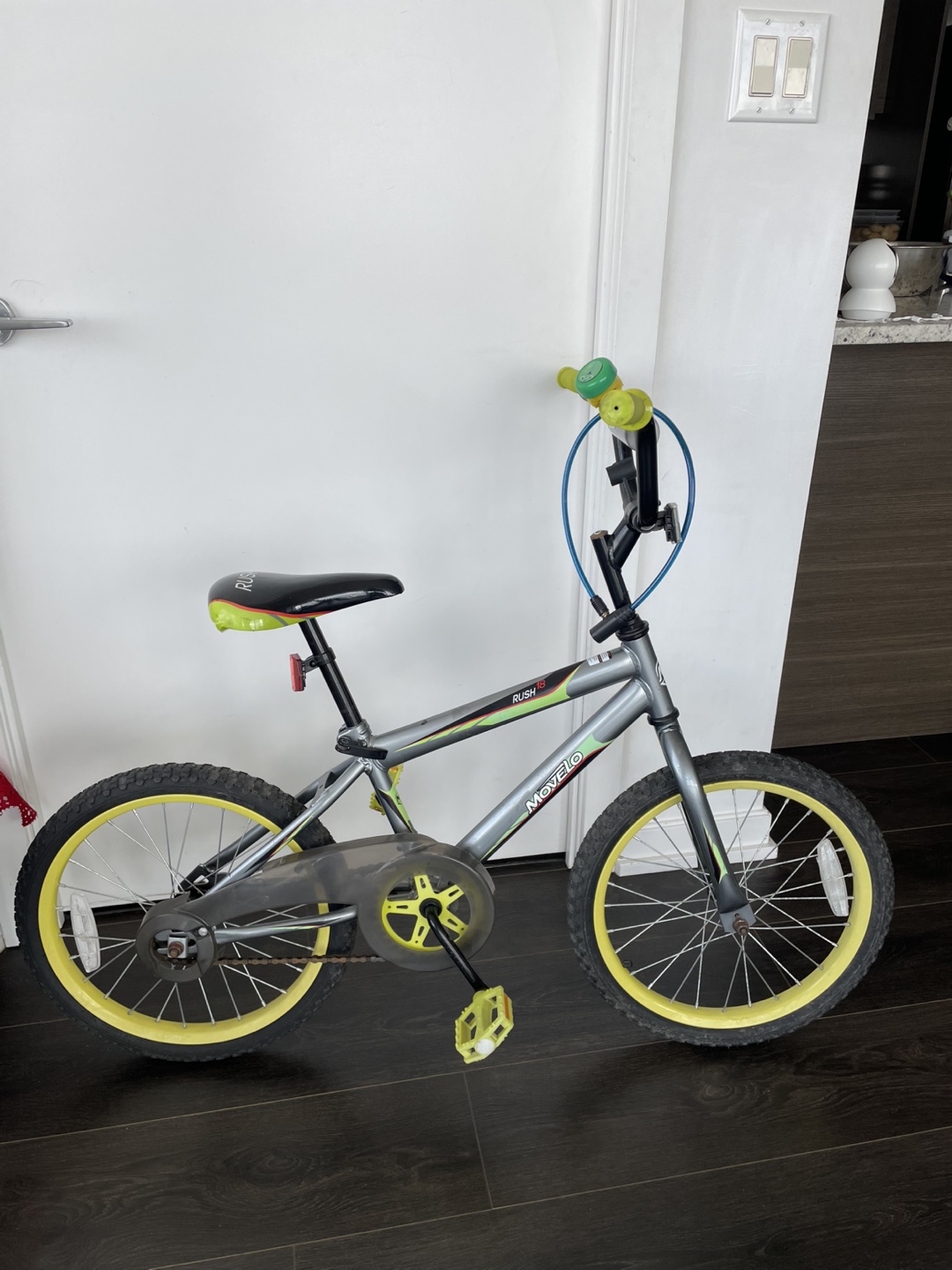 Kids' Movelo Rush 18" Bicycle 💚