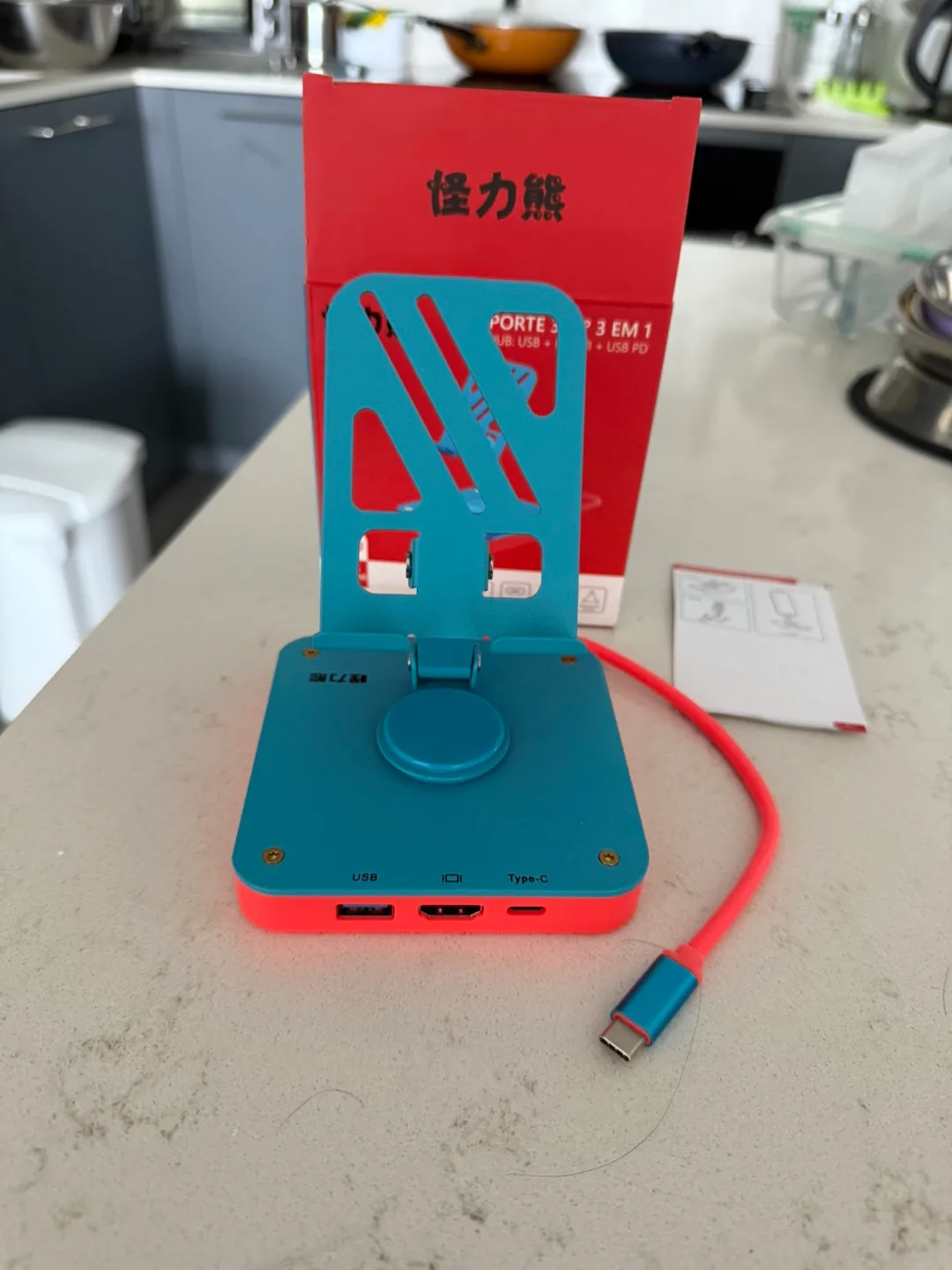 Nintendo Switch 360° Rotatable Stand with Hub image indicator(4)