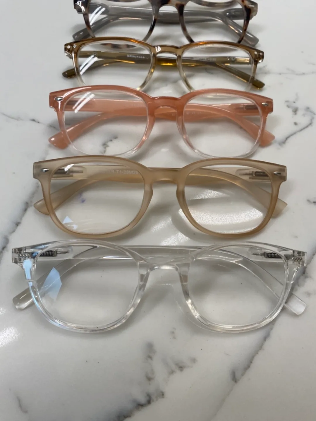 ⭐️6 Pairs of Rae Dunn 2.50 Reading glasses⭐️ image indicator(2)