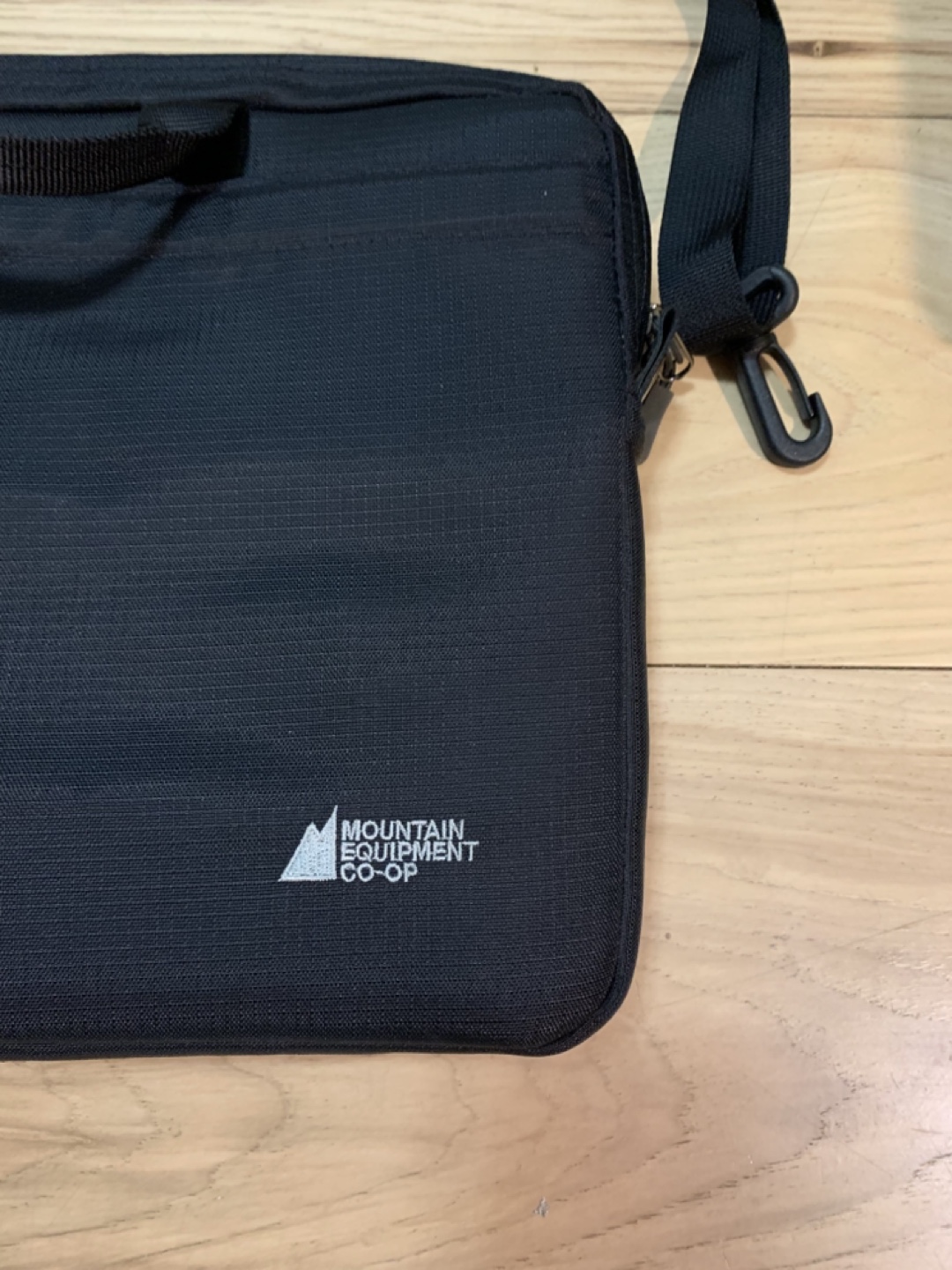 Mountain Equipment Co-op Laptop Bag - photo 2