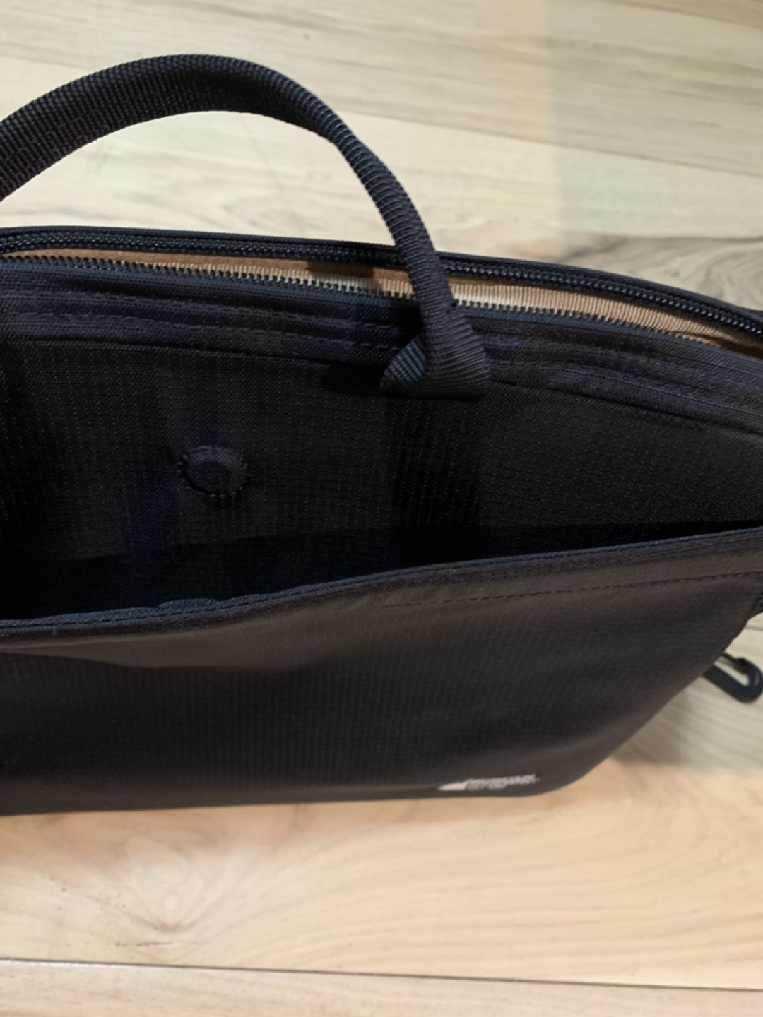Mountain Equipment Co-op Laptop Bag - photo 5