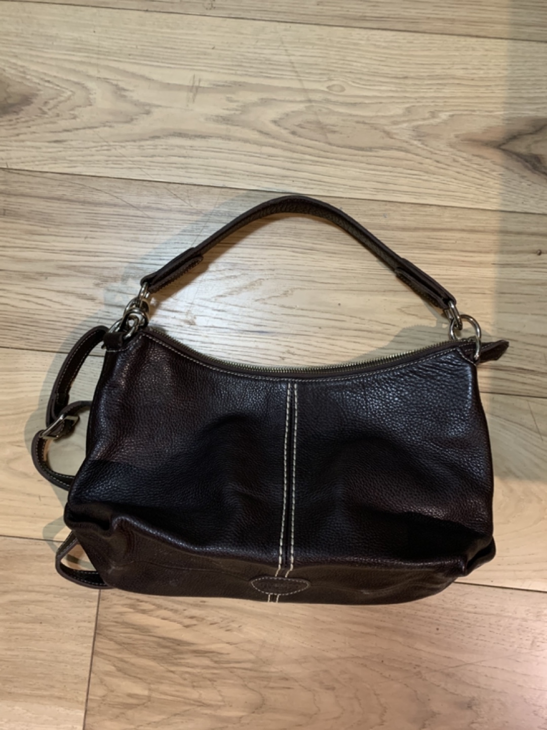 Roots Leather Shoulder Bag Brand New