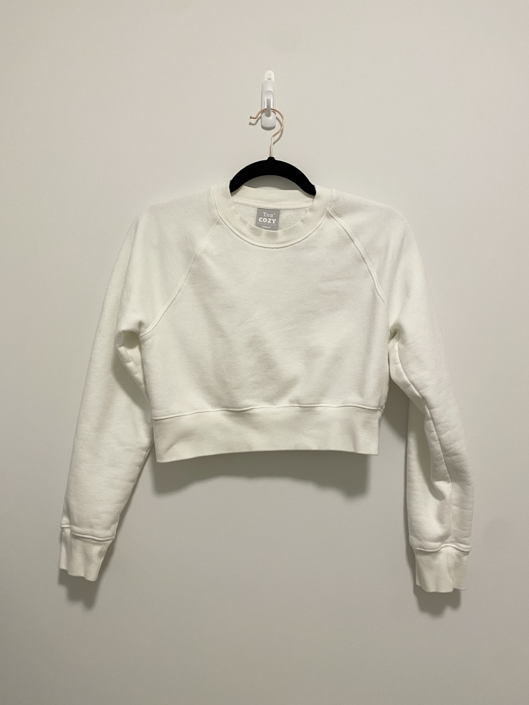 TBA Cropped Crew Neck Sweatshirt (XS)