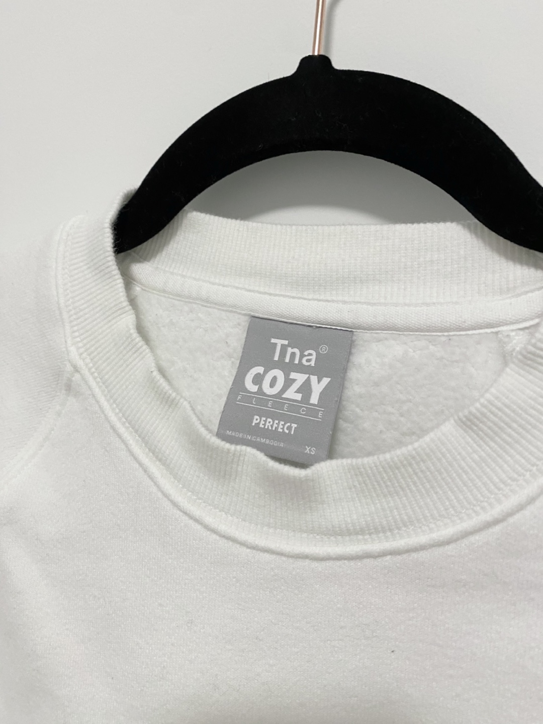 TBA Cropped Crew Neck Sweatshirt (XS) - photo 2