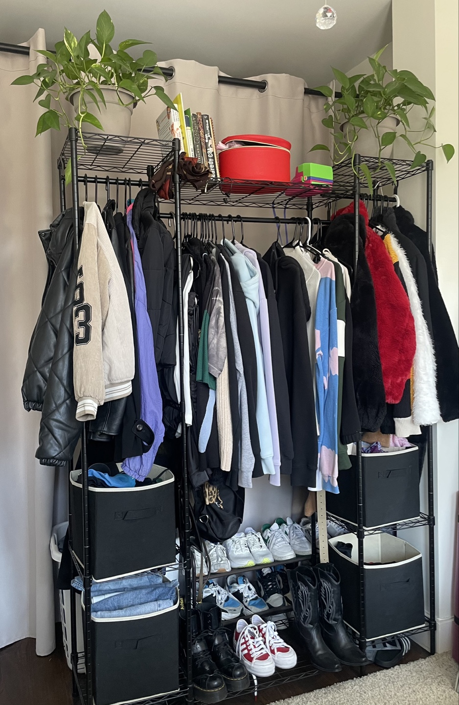 Black Metal heavy duty Clothing Rack with Shelves - photo 2