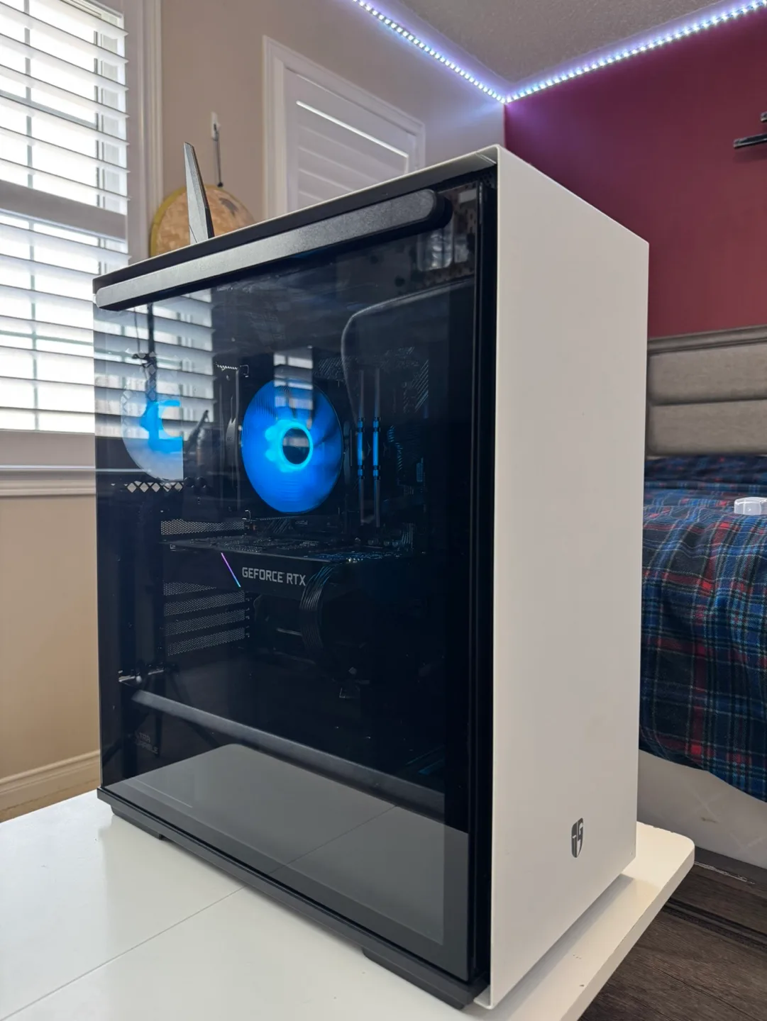 Gaming pc (Ryzen 5 5600 + RTX 2060 Super + 16gb ddr4) image indicator(6)