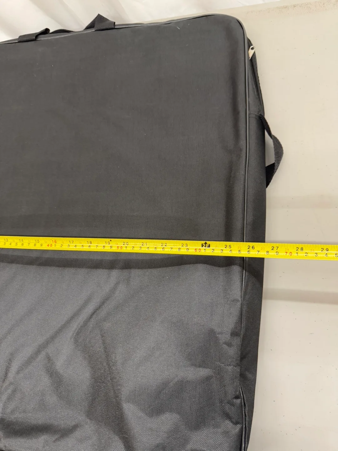 Soft Carry Bag With Shoulder Straps 26” image indicator(5)