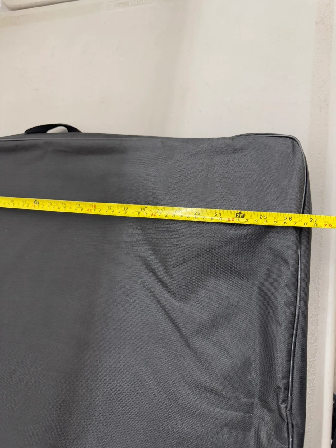 Soft Carry Bag With Shoulder Straps 26” image indicator(4)