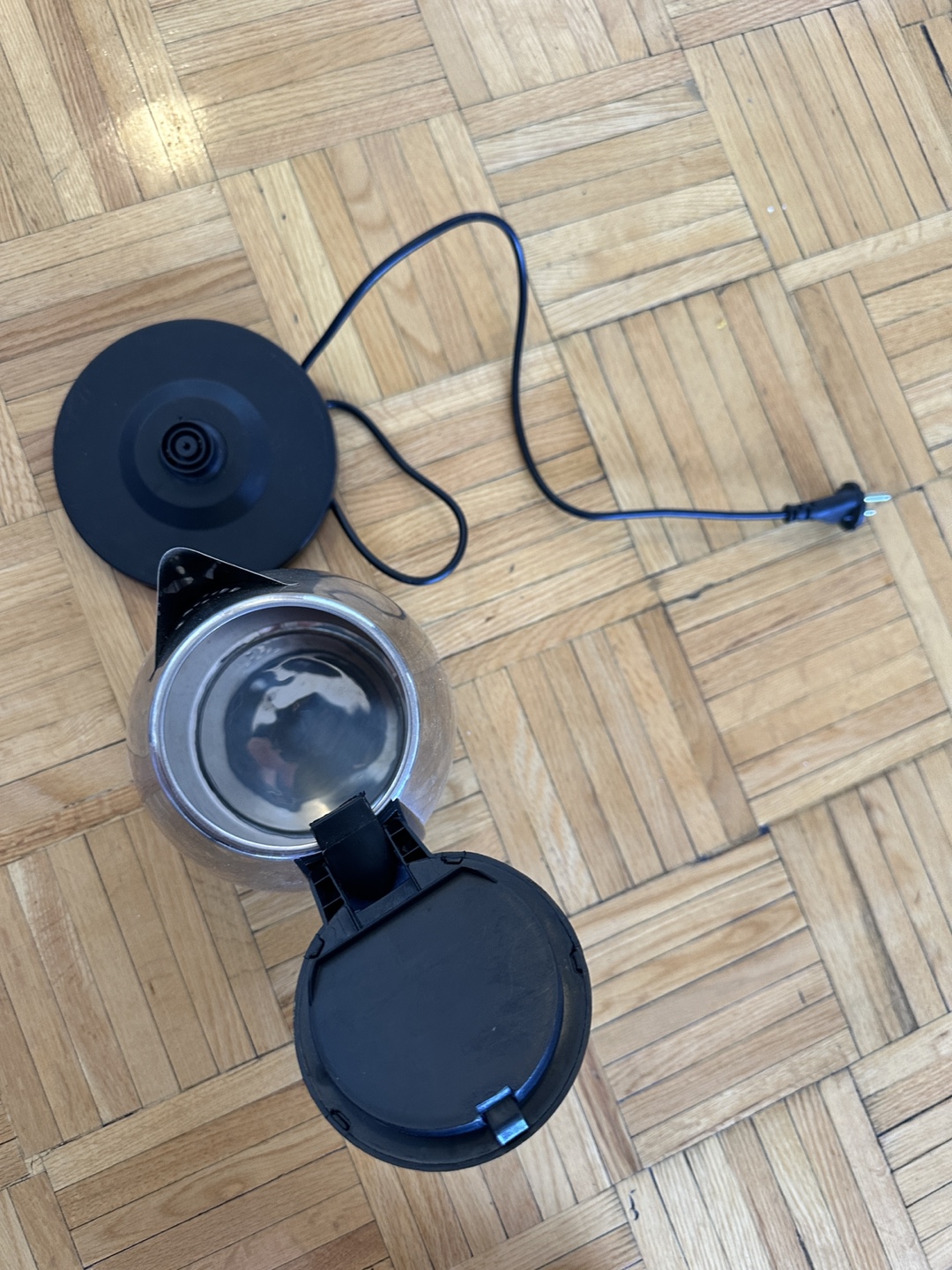 Stainless Steel Electric Kettle - photo 3