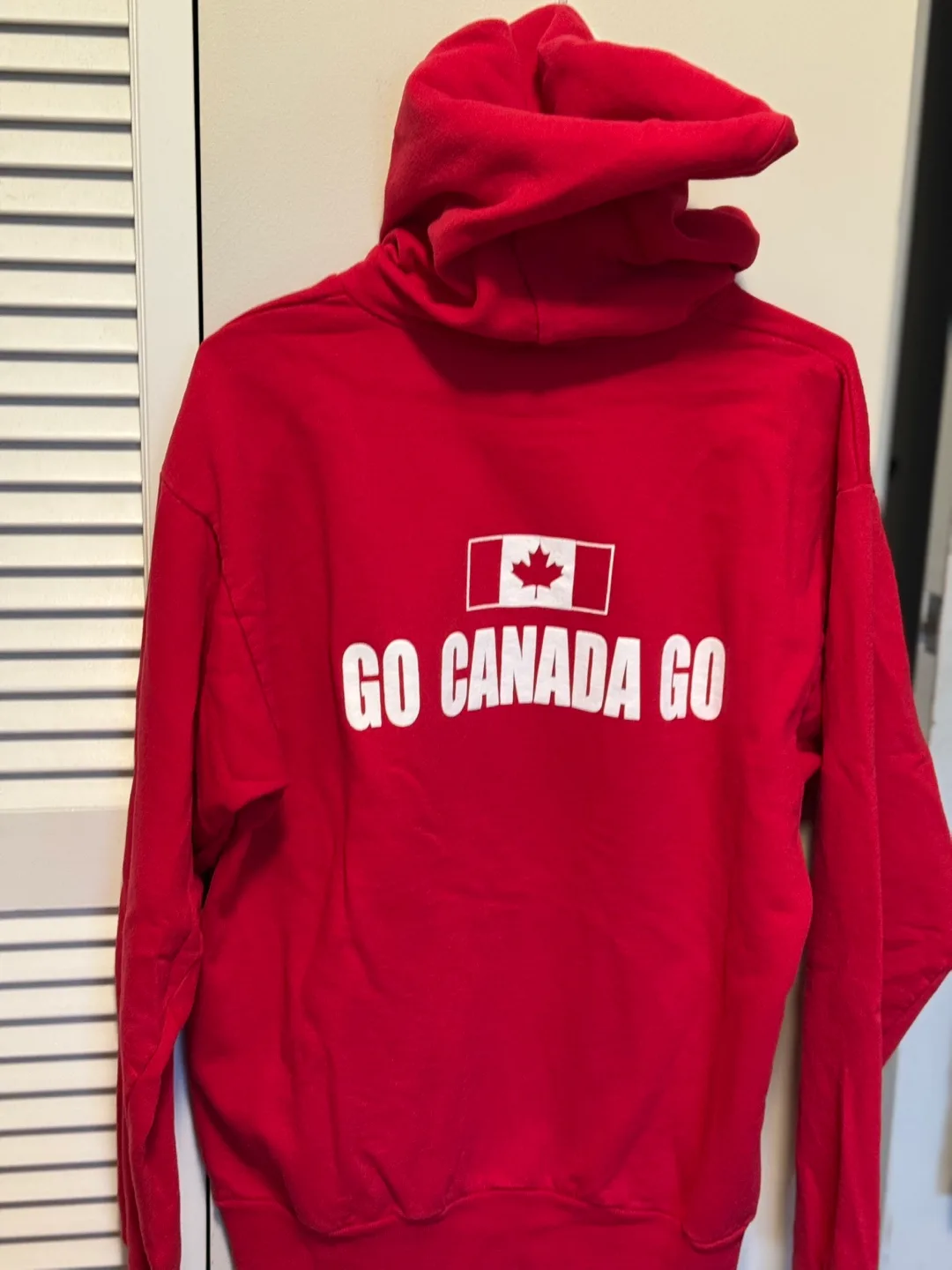 Red Canada Hoodie image indicator(2)