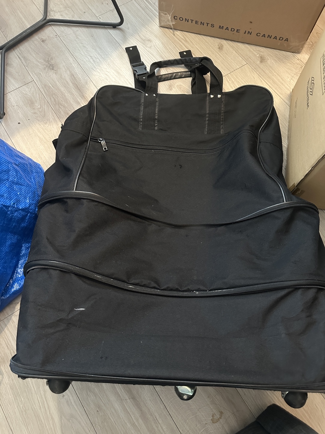 Expandable Rolling Duffel Bag / luggage bag - photo 2