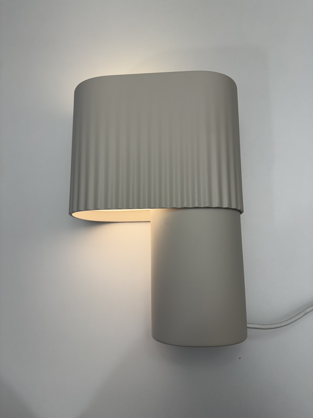 Gantry Portable Table Lamp, Light Gray - photo 4