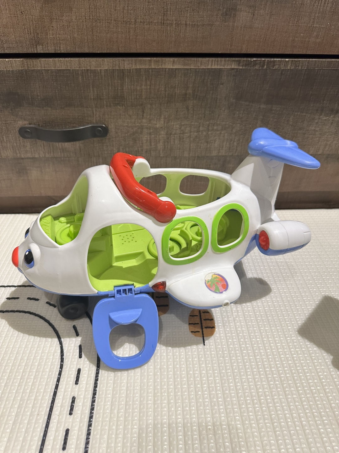 Fisher-Price Little People Airplane & House Playset - photo 4