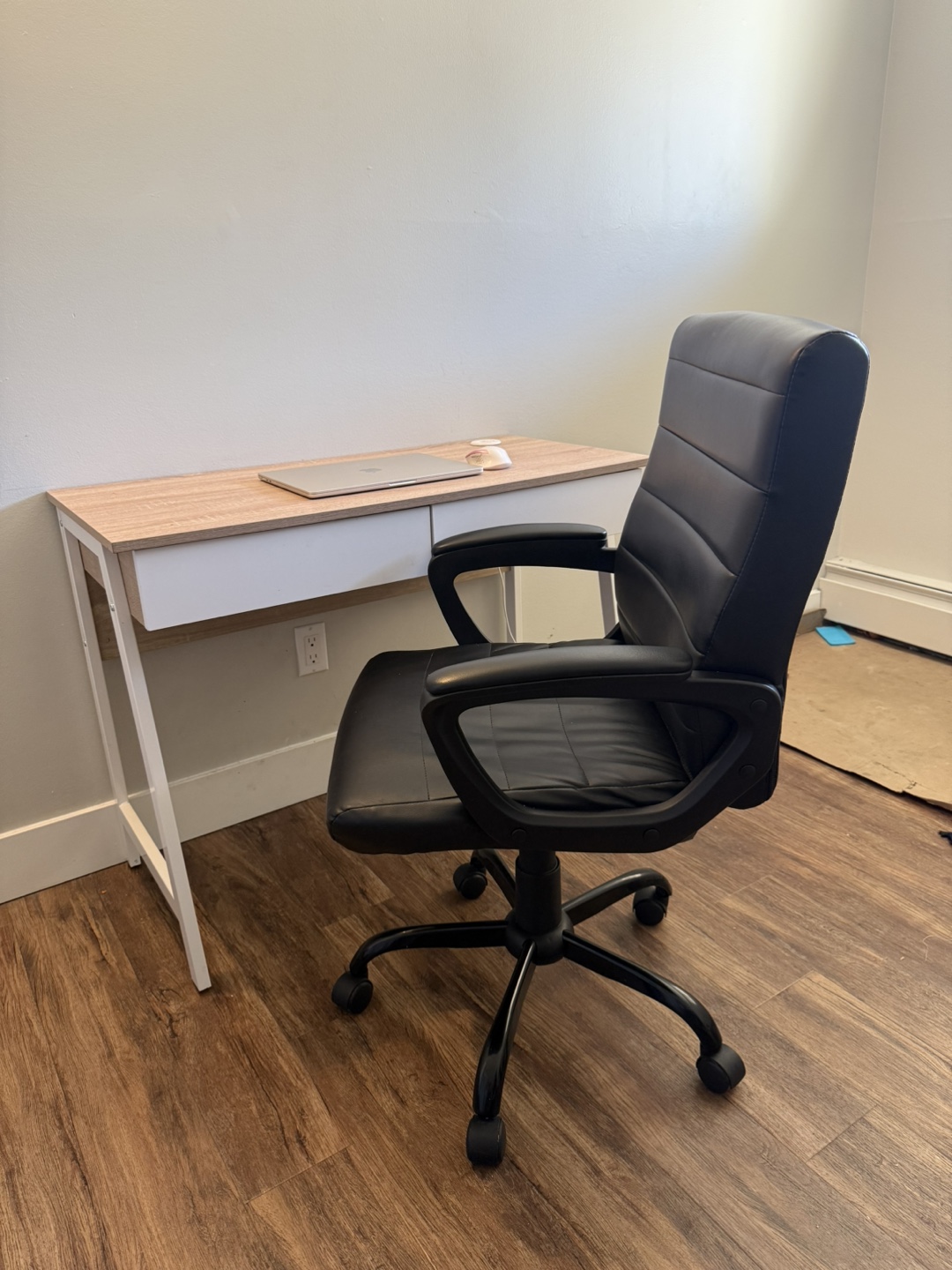 Black Office Chair - photo 2