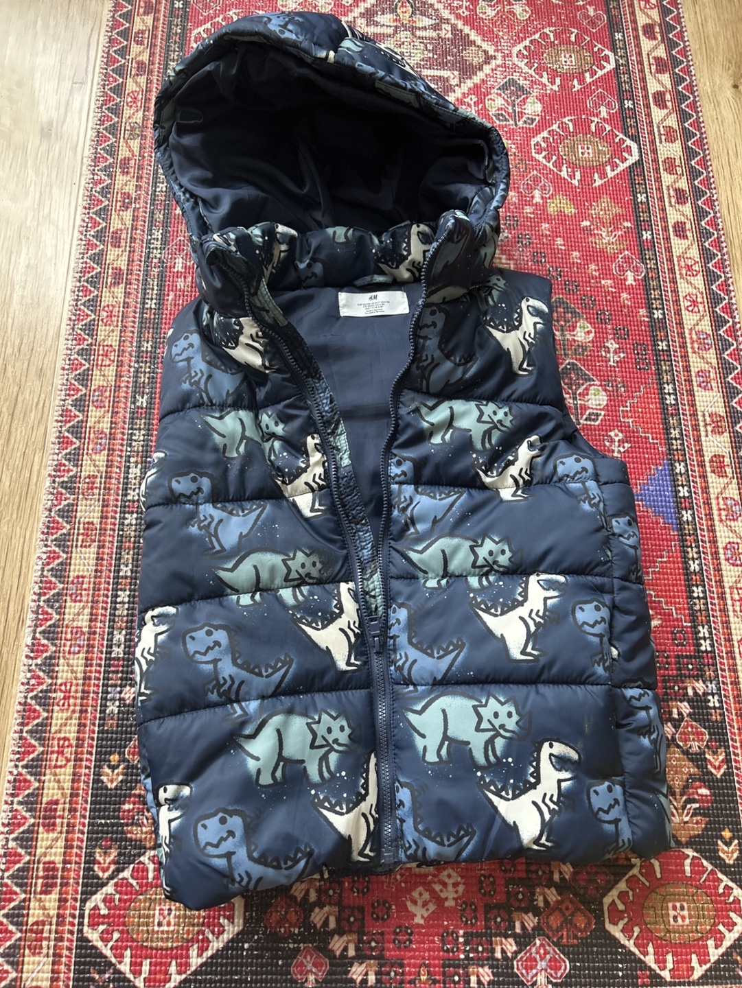 💚H&M Kids' Dinosaur Puffer Vest with Hood💚