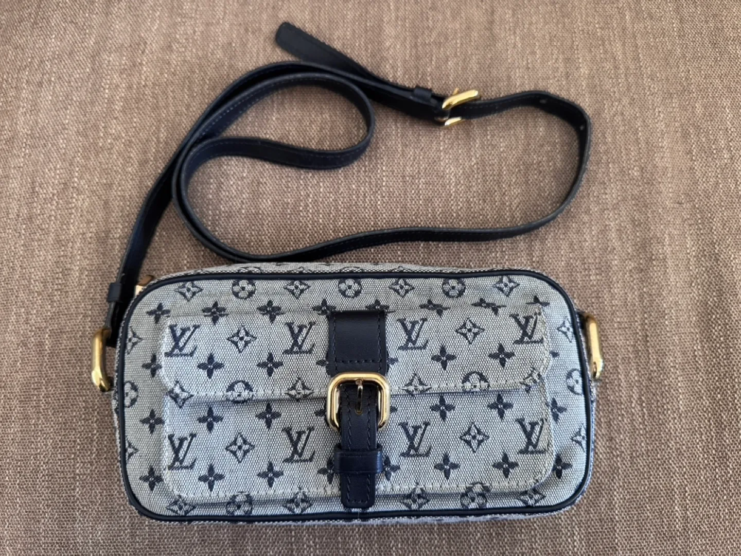 Authentic Louis Vuitton Mini Juliette Bag thumbnail