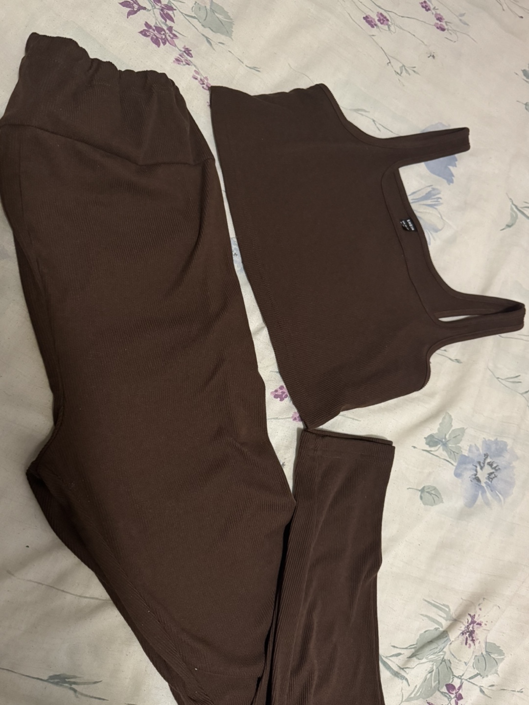 SHEIN Maternity 3-Piece Set: Brown Thermal-Lined Sports Outfit