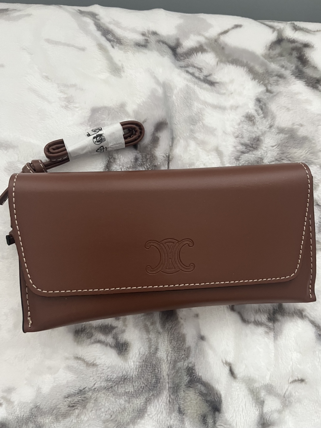Celine Sunglasses & Brown Leather Wallet - photo 5