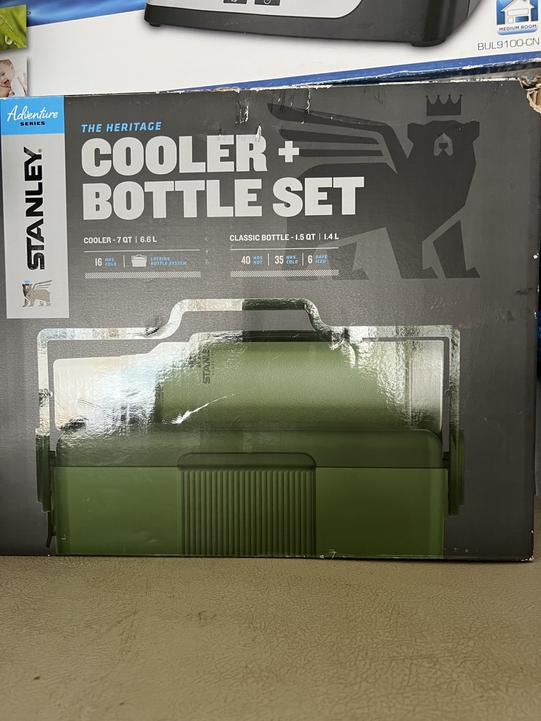 Stanley Heritage Cooler and Bottle Set