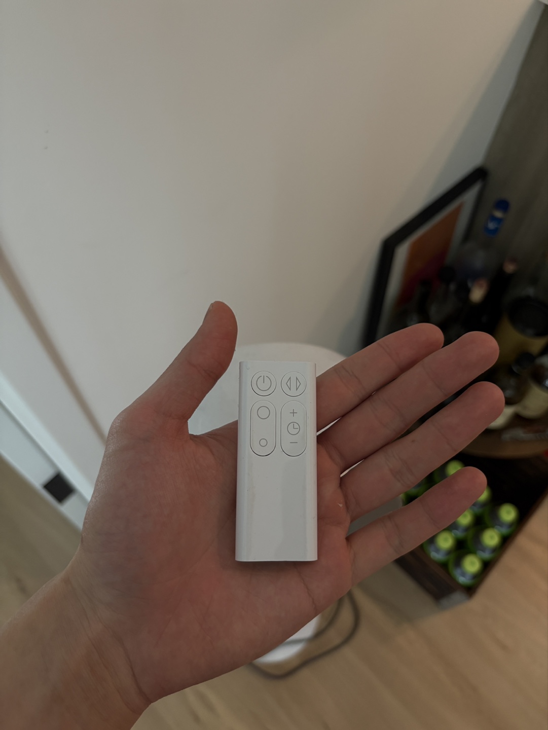 Dyson AM07 White/Silver Tower Fan - photo 3