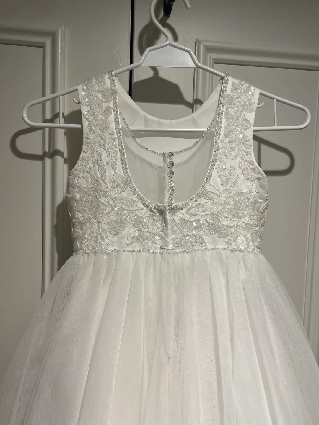 Girls' Size 6L White Flower Girl Dress image indicator(3)