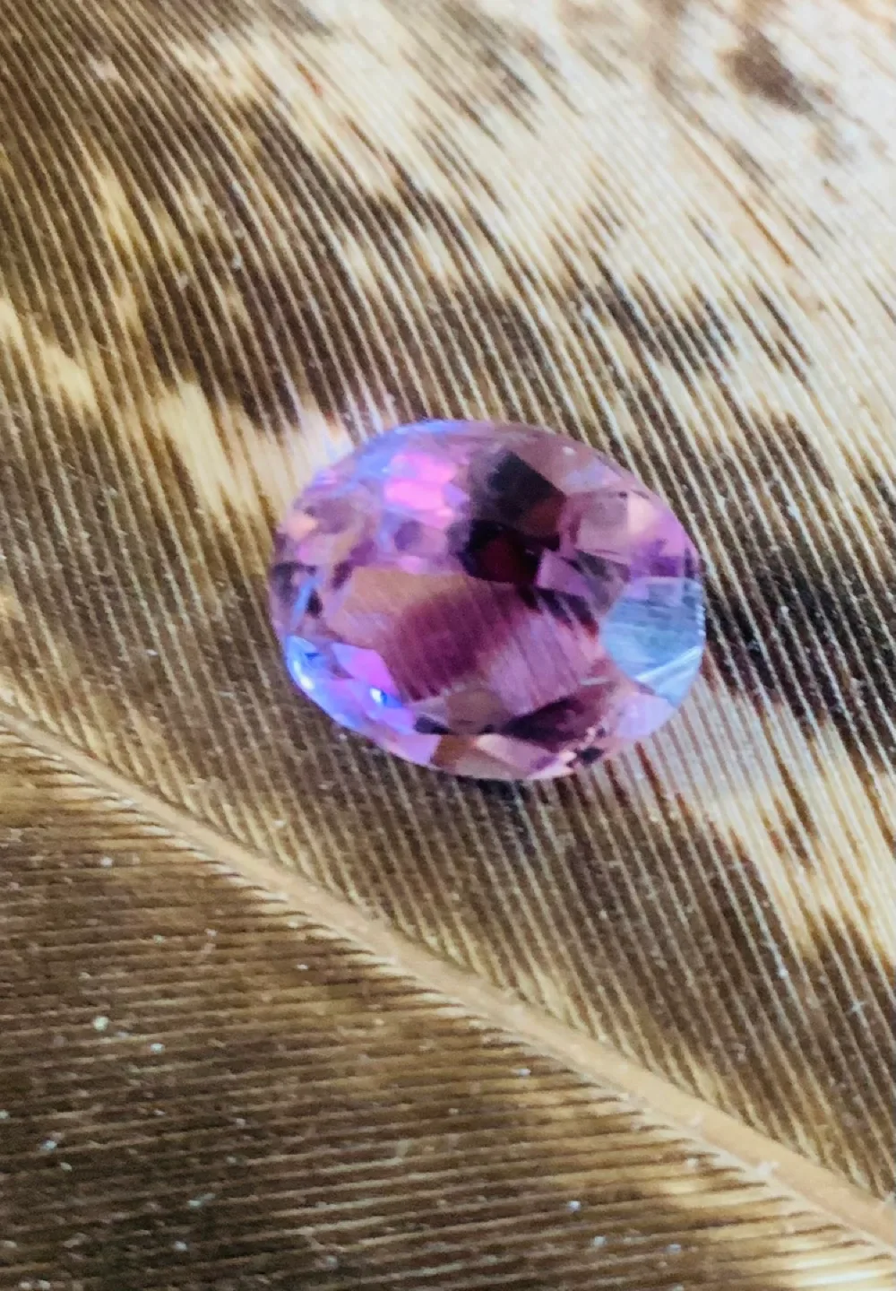 8ct Oval Amethyst Gemstone image indicator(2)