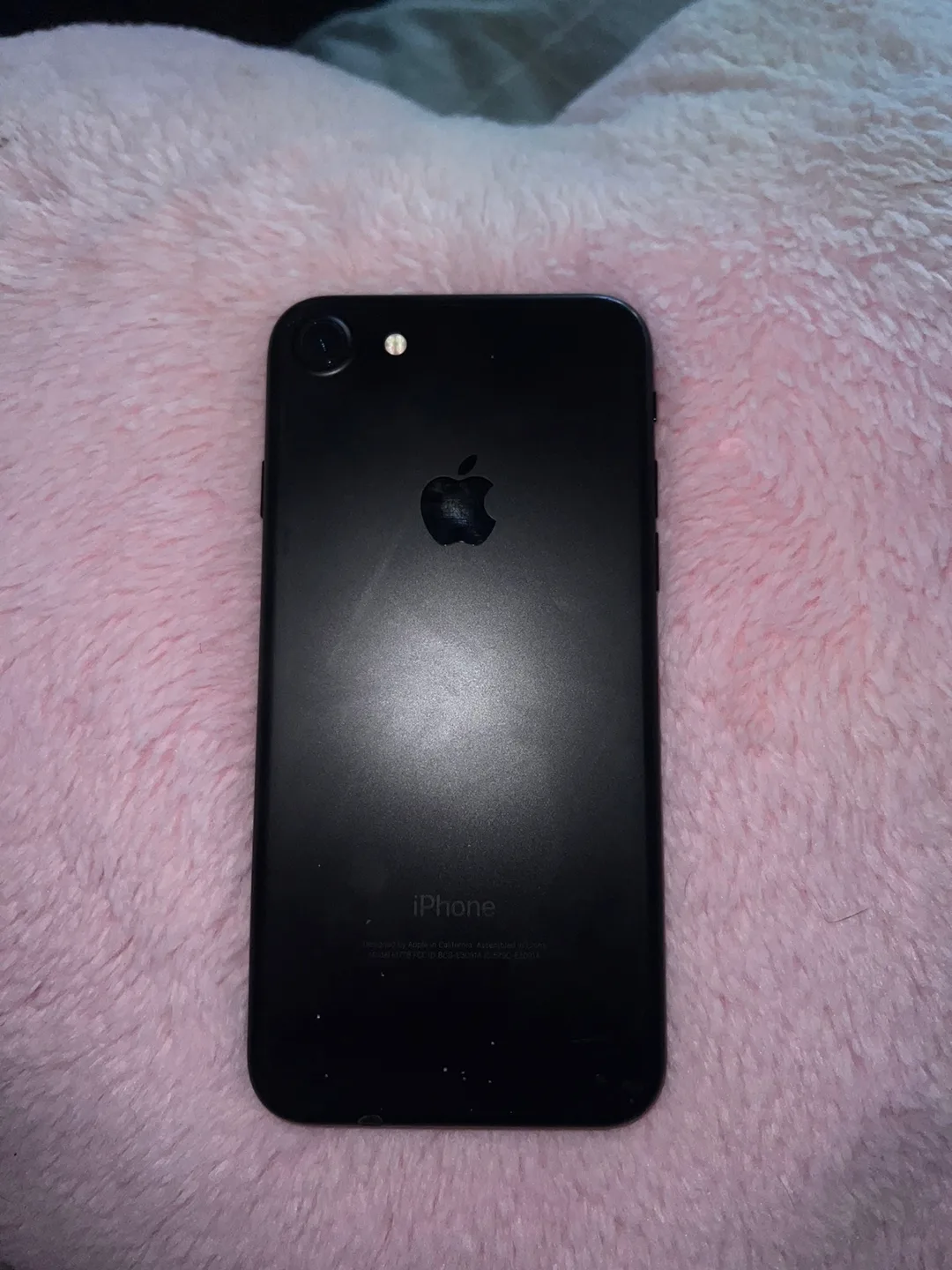 iPhone 7 Black - Used thumbnail