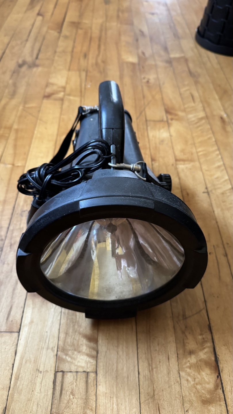 THOR-X 10,000,000 Candle Power Spotlight - photo 3