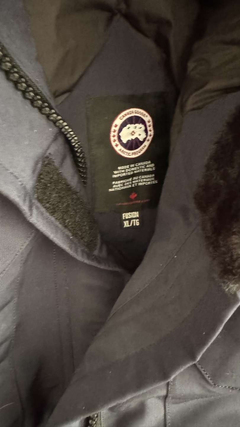 Canada Goose Fusion Parka - ladies Size XL - photo 2