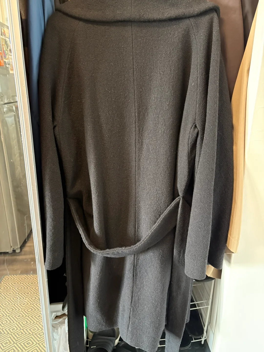 Club Monaco Women's Black Wool Coat image indicator(2)