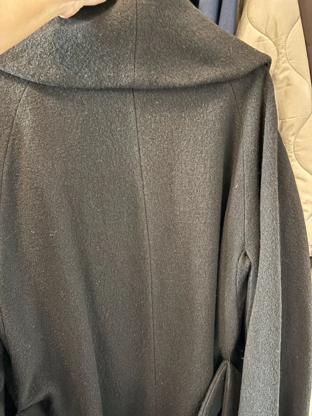 Club Monaco Women's Black Wool Coat image indicator(3)