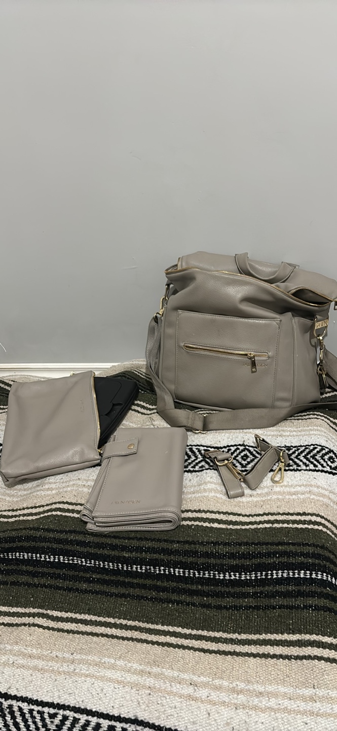 Fawn Design Diaper Bag Set - Taupe