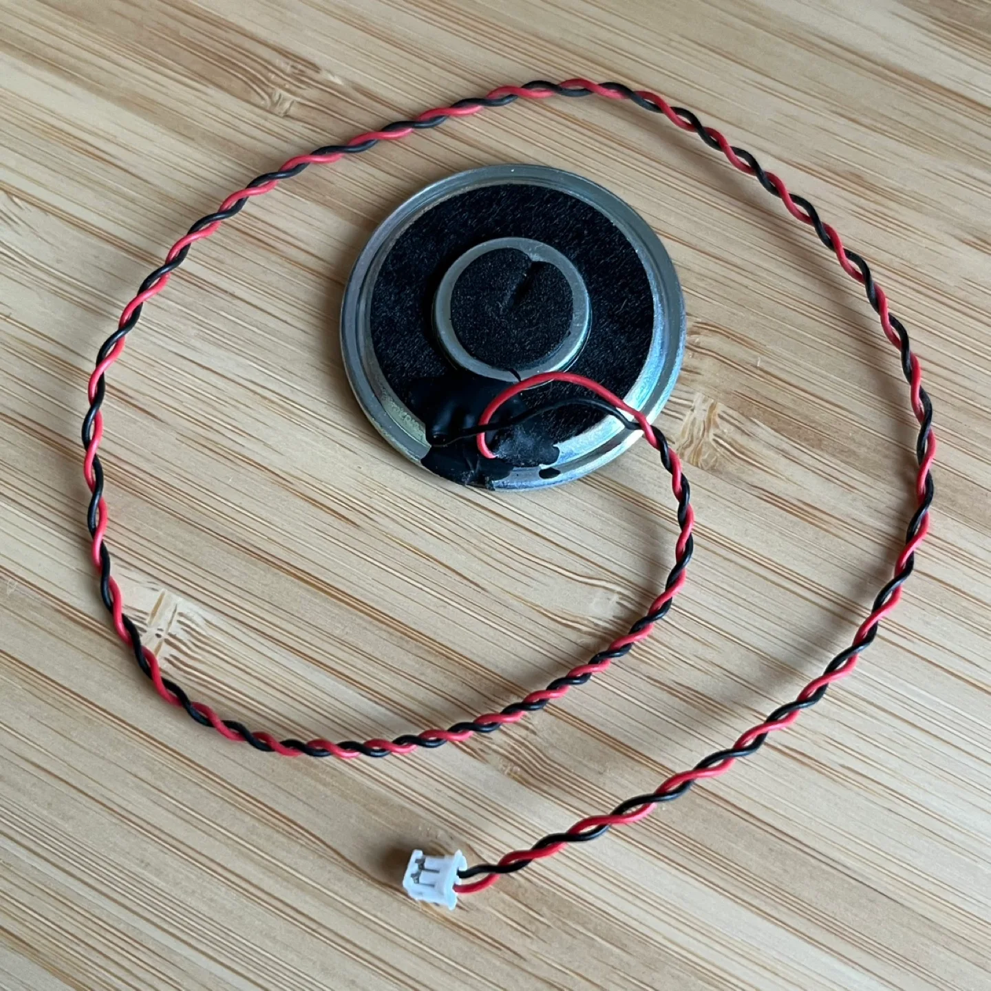 Smart Life +360 Robot Vacuum Speaker 💚 image indicator(2)