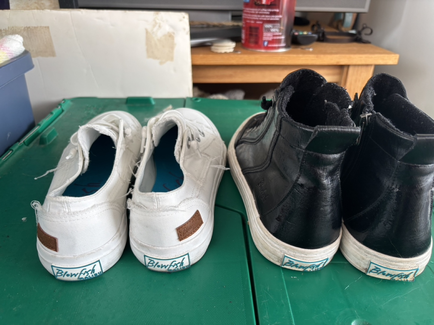 Blowfish Malibu Women's Shoes - White Low Tops & Black High Tops - photo 3