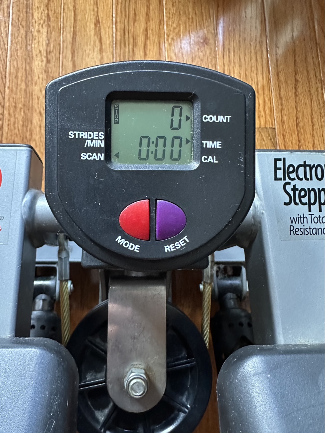 InStride Electronic Stepper with Total Body Resistance - photo 2