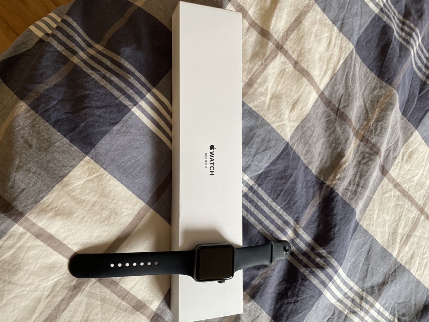Apple Watch Series 3 - Space Grey Aluminium