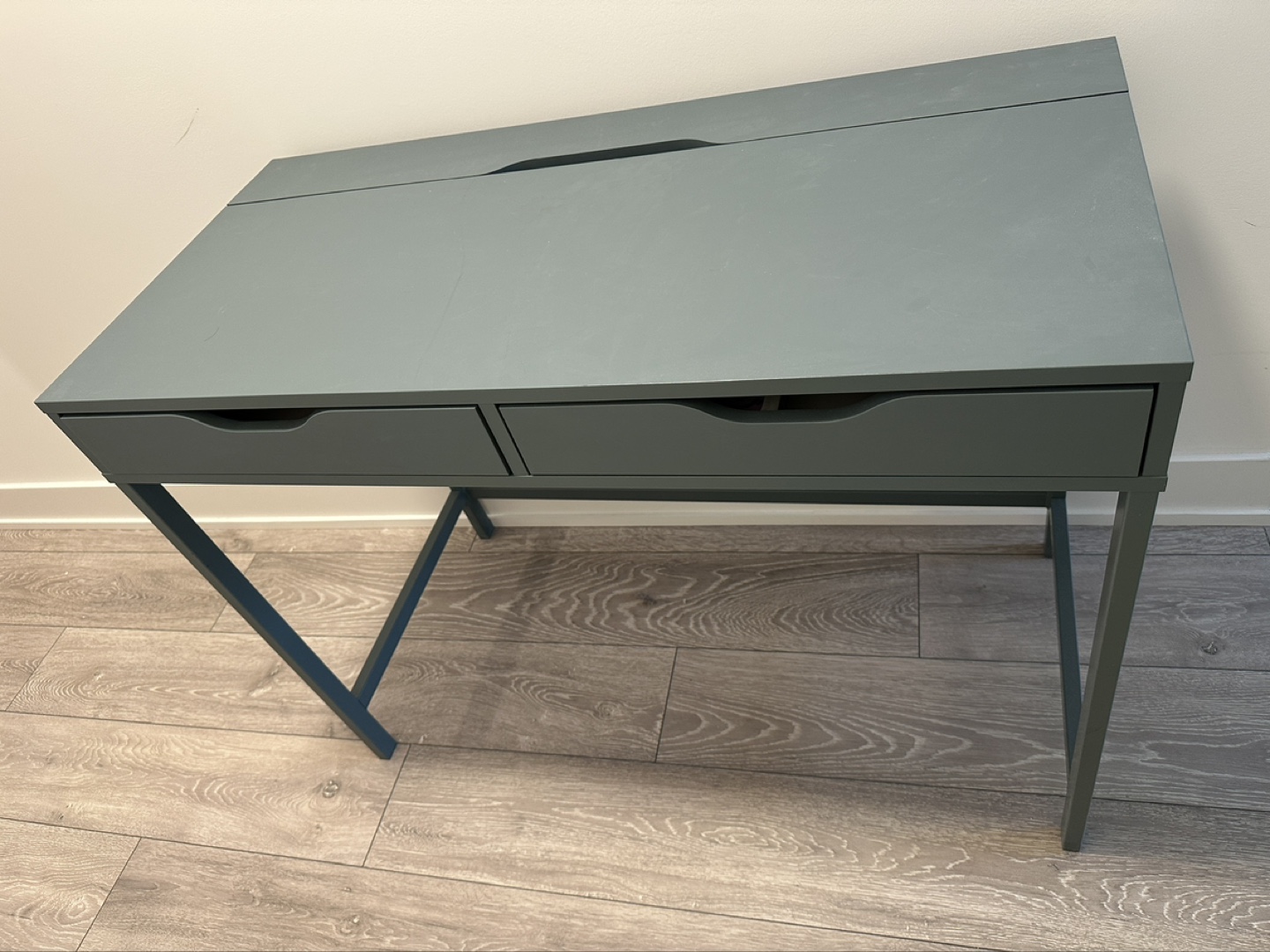 IKEA Alex Desk – Perfect for Work & Study!