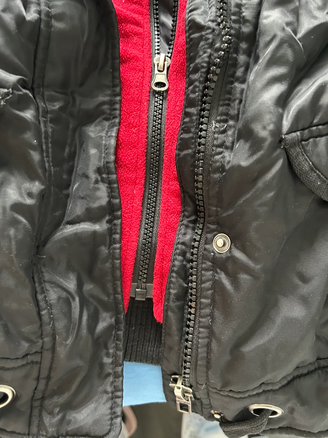 Black and Red Hooded Jacket Size S image indicator(2)