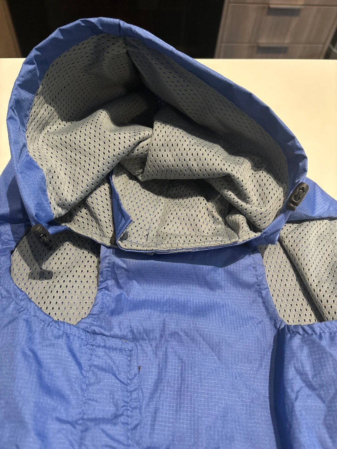 Canada Pooch Dog Raincoat Size 22 image indicator(4)