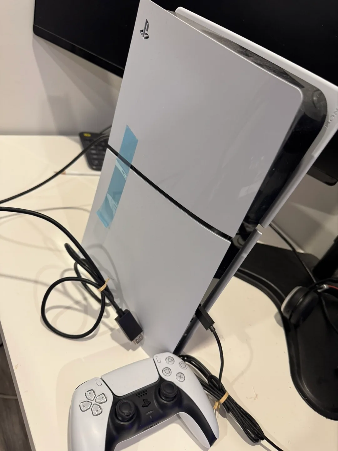 PS5 Console (Digital version) with Controller - White thumbnail