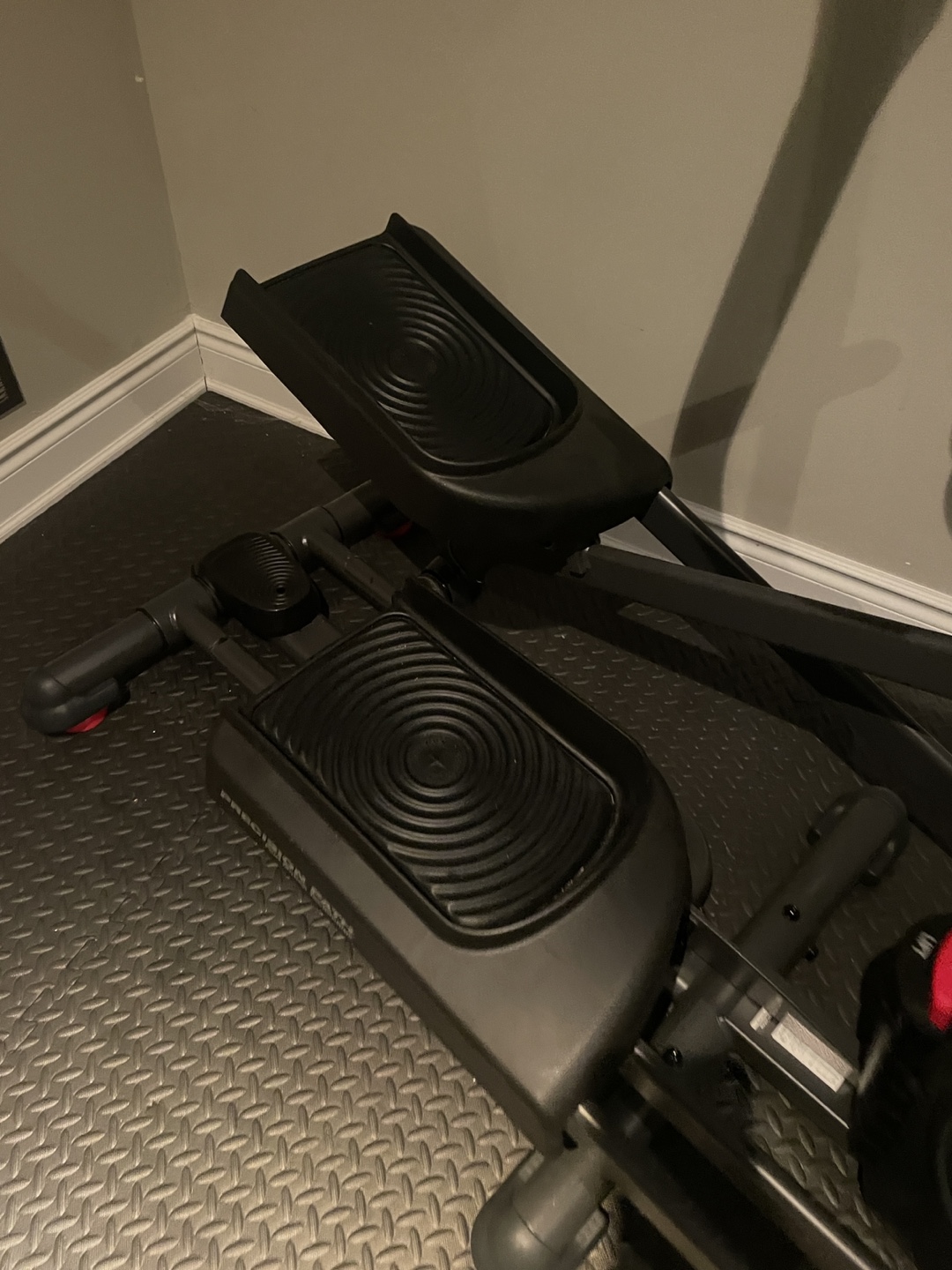 Schwinn 430 Elliptical - photo 3