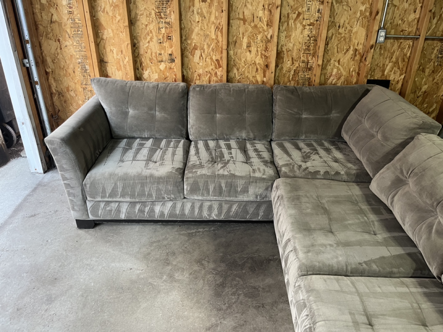 🚚Delivery | Jonathan Louis Grey Sectional Couch - photo 3