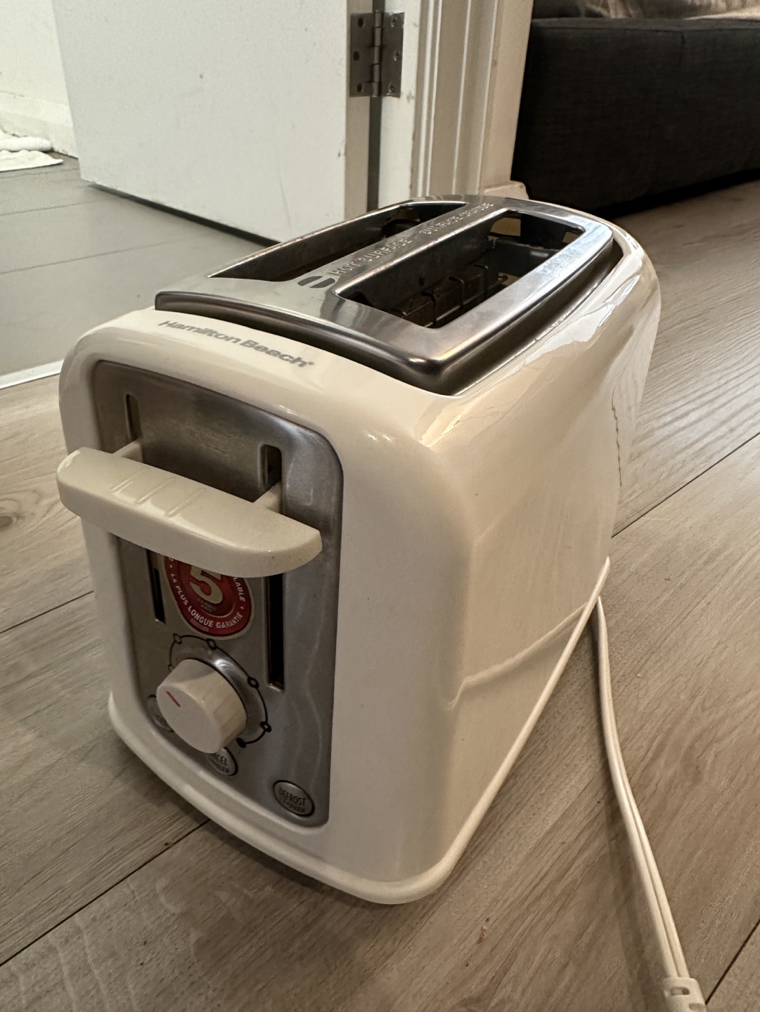 Hamilton Beach 2-Slice Toaster - White - photo 2