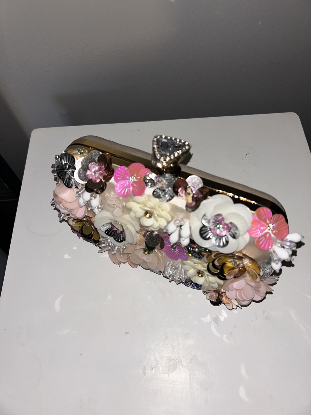 Gorgeous Floral Embellished Clutch - photo 3