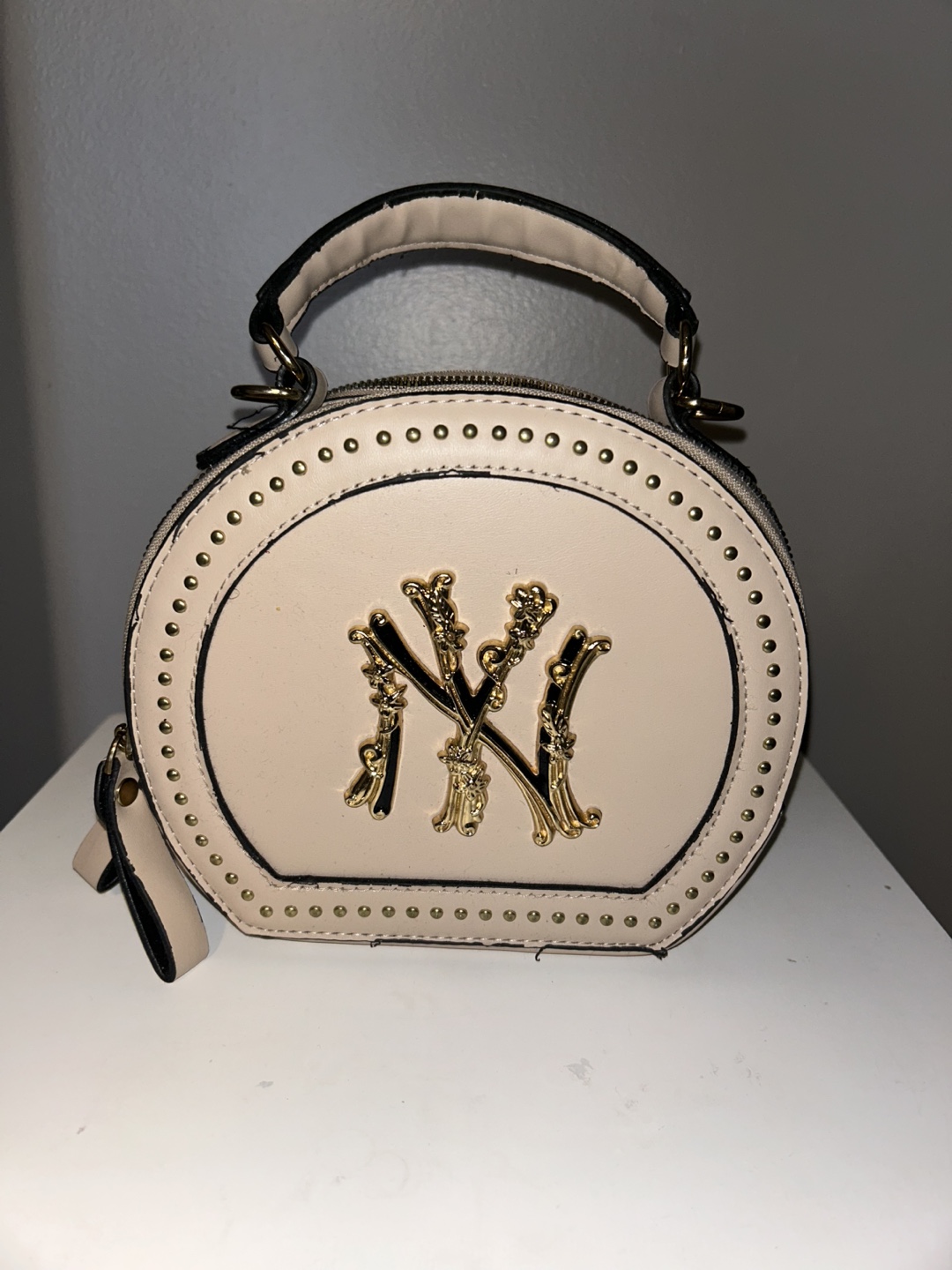 NY Yankees Logo Round Handbag
