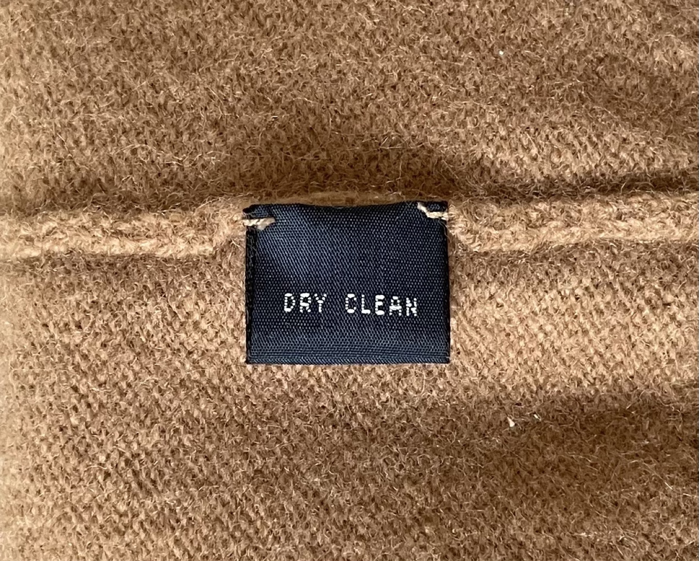 Polo Ralph Lauren’s Wool V-Neck Sweater - photo 4