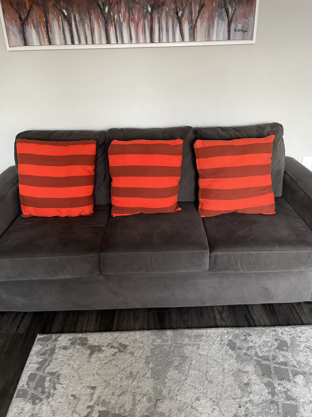 Sofa and love seat set 💚