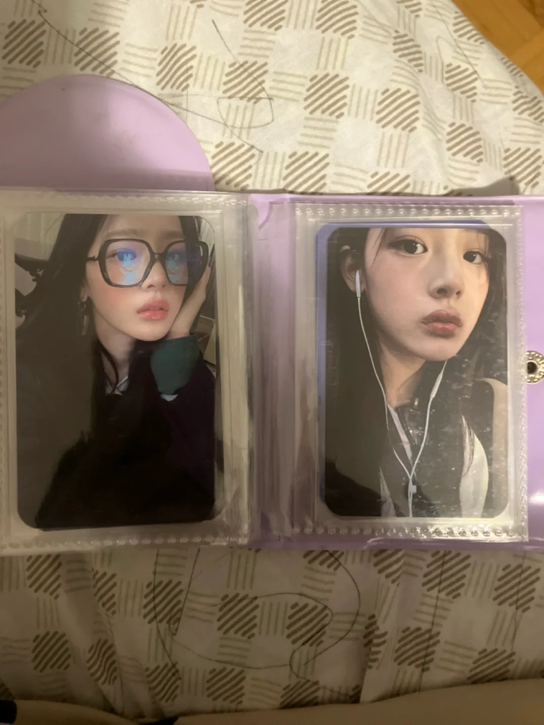 Newjeans Photocards image indicator(3)