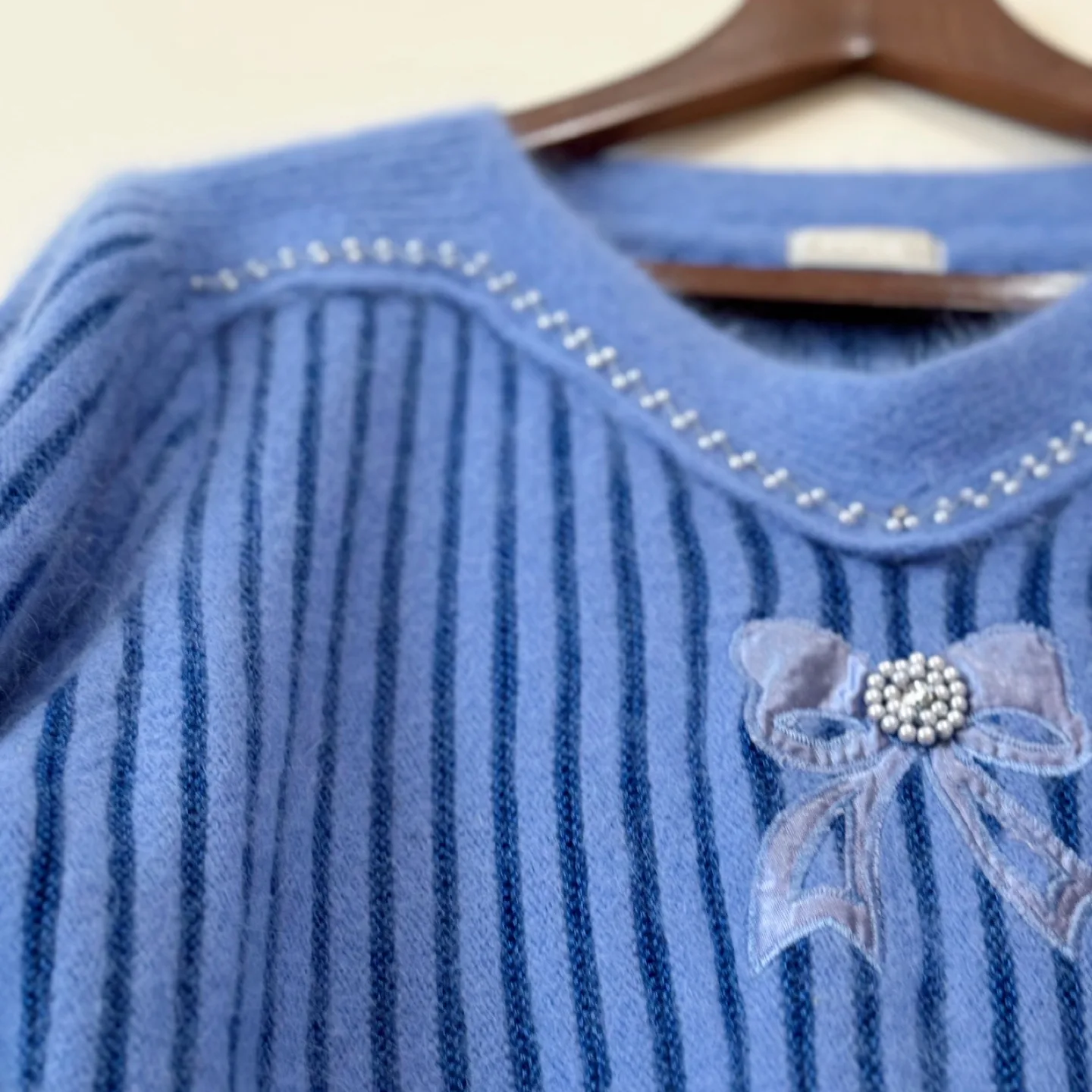 Vintage Ribbon Embroidery Knit Sweater image indicator(5)